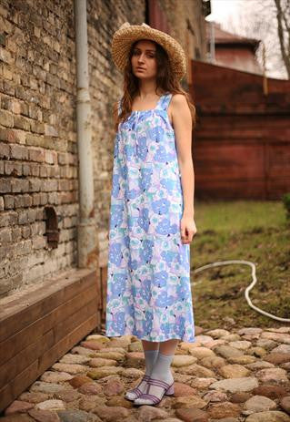 Vintage 70's blue flower print dress